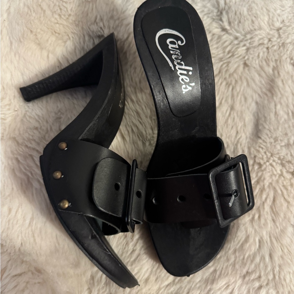 Candie's Chic Black Heels with Buckle Detail